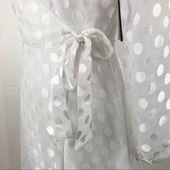 Guess True White Bertha Dotted Long Sleeve Wrap Dress XS NWT - Picture 5 of 10